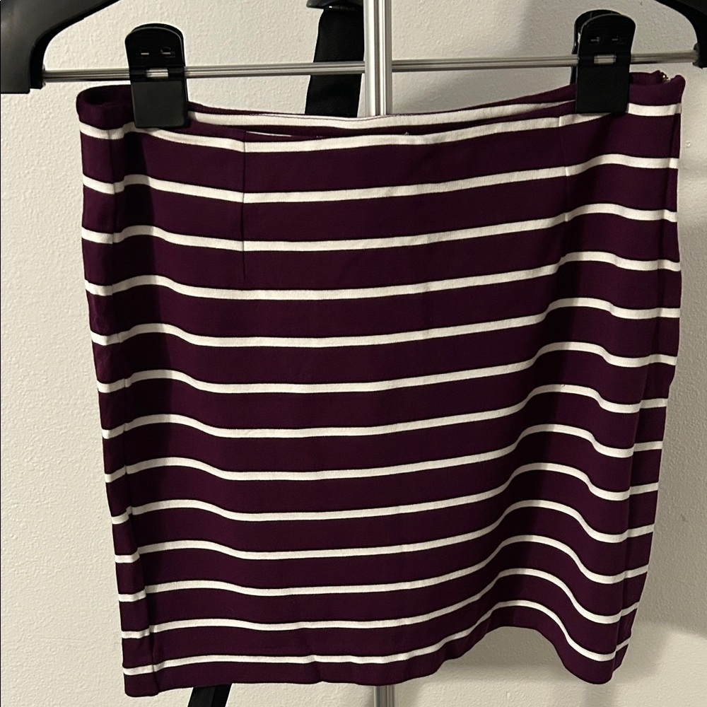 Banana Republic Purple and White Striped Pencil Skirt